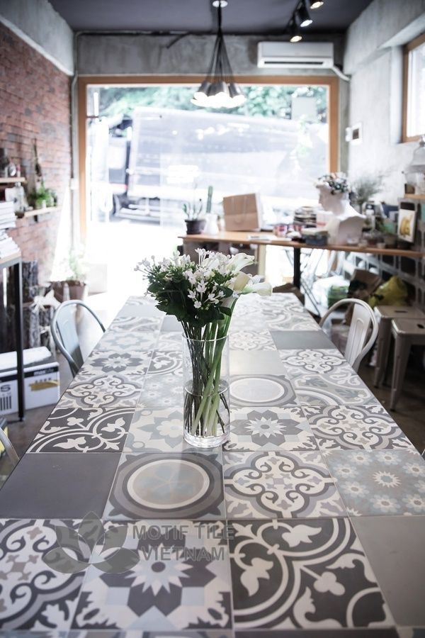 Gạch bông hoa văn tổng hợp màu trắng đen xám 2 Gạch bông hoa văn tổng hợp màu trắng đen xám