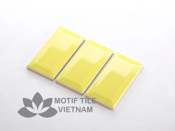 Gạch thẻ ốp tường subway vàng bóng vát 7.5x15cm SW75150V(Yellow) 2 Gạch thẻ ốp tường subway vàng bóng vát 7.5x15cm SW75150V(Yellow)