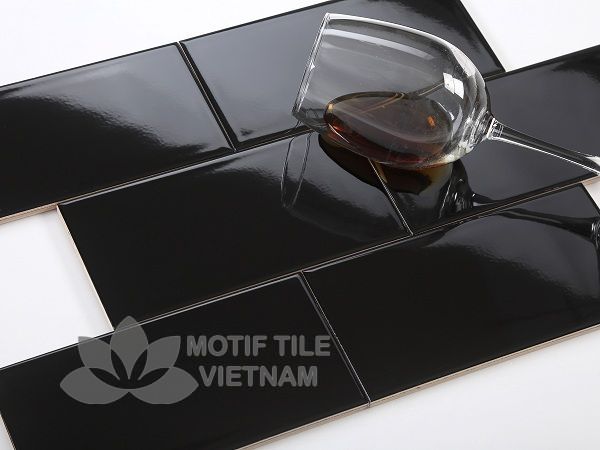 Gạch thẻ subway đen bóng phẳng 10x20cm SW1020(Black) 1 Gạch subway đen bóng phẳng 10x20cm SW1020(Black)