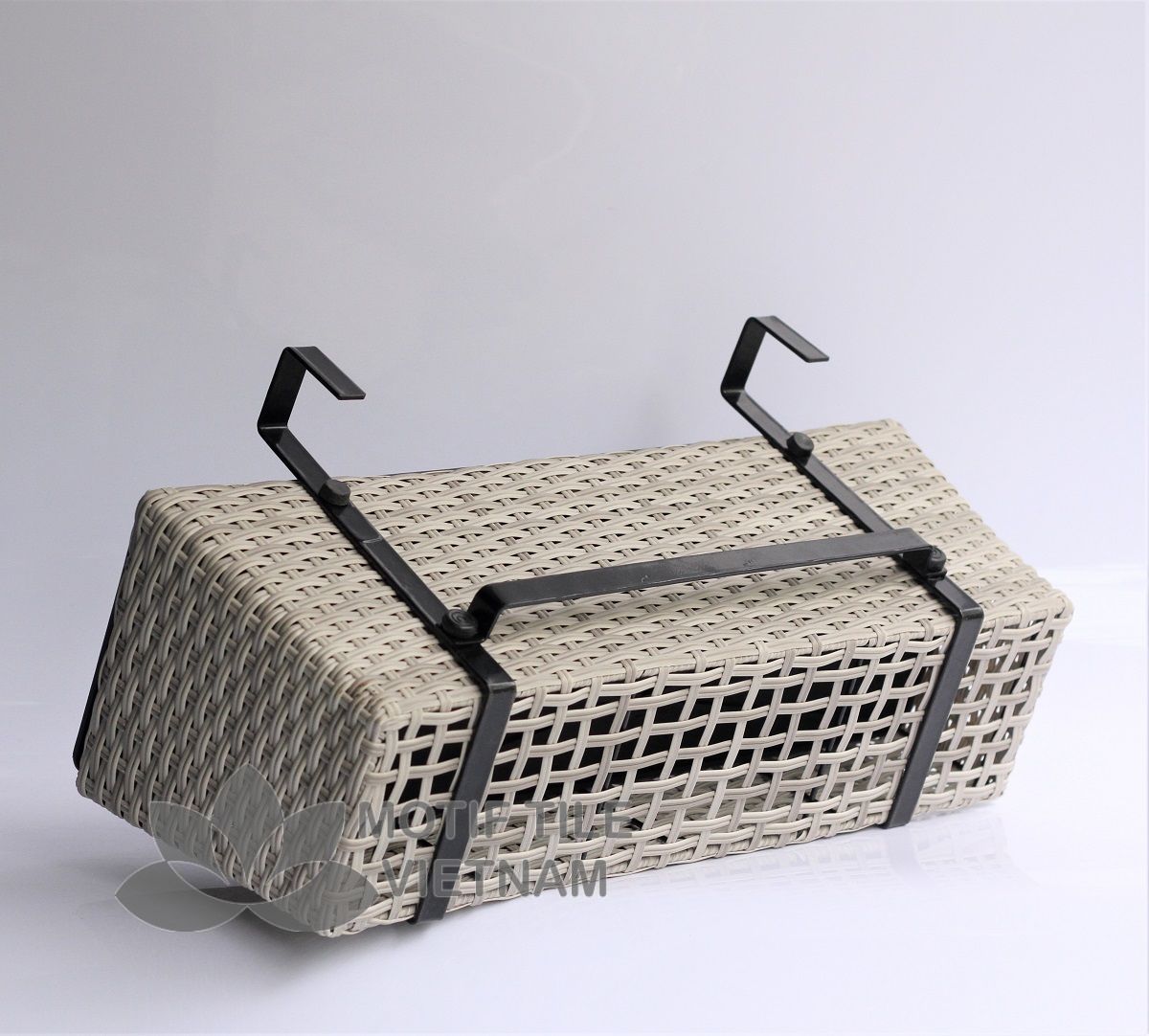 Chậu cây nhựa đan treo ban công MT-P002 9 Chậu nhựa đan treo ban công MT-P002