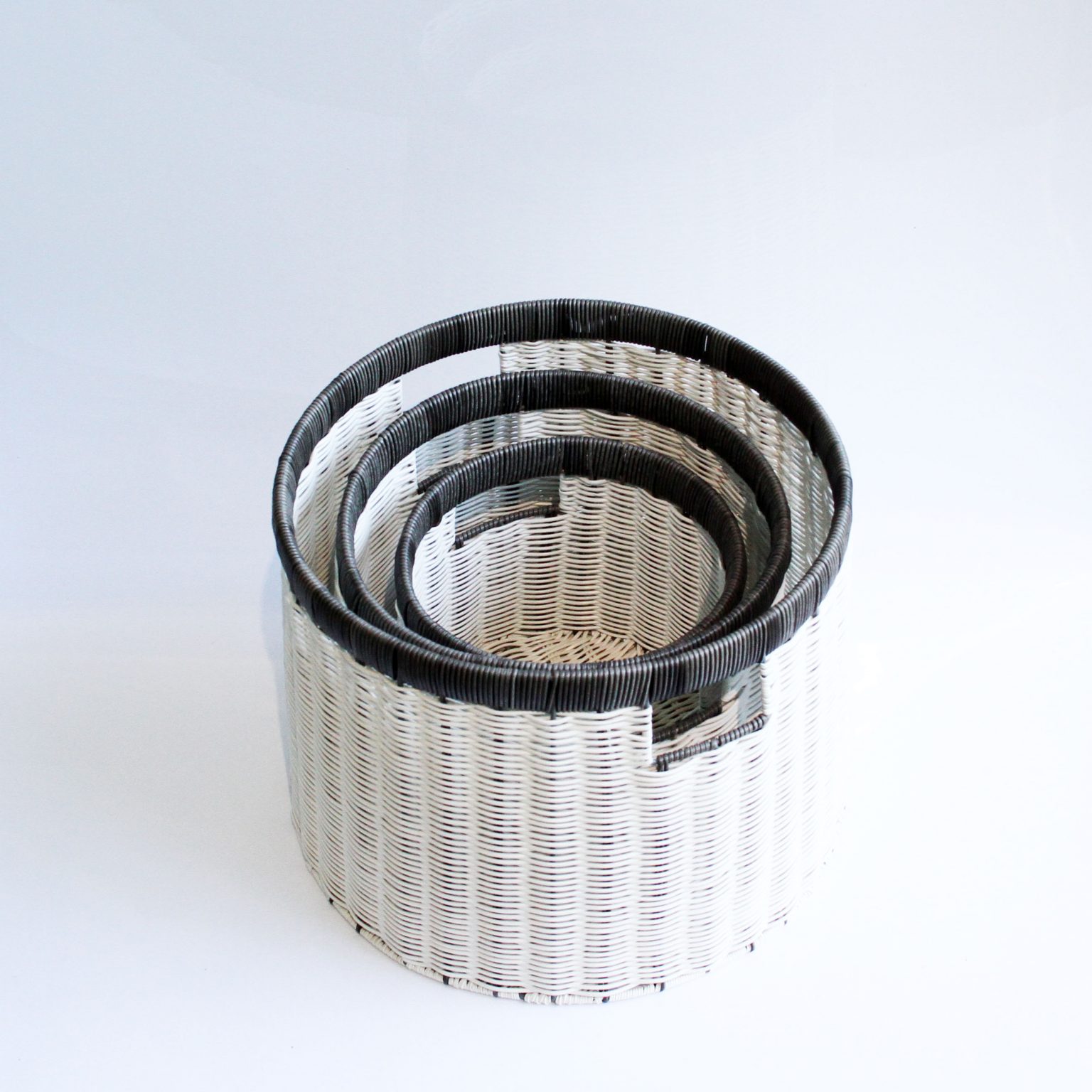 Set 03 giỏ đựng quần áo giỏ trang trí mây nhựa đan