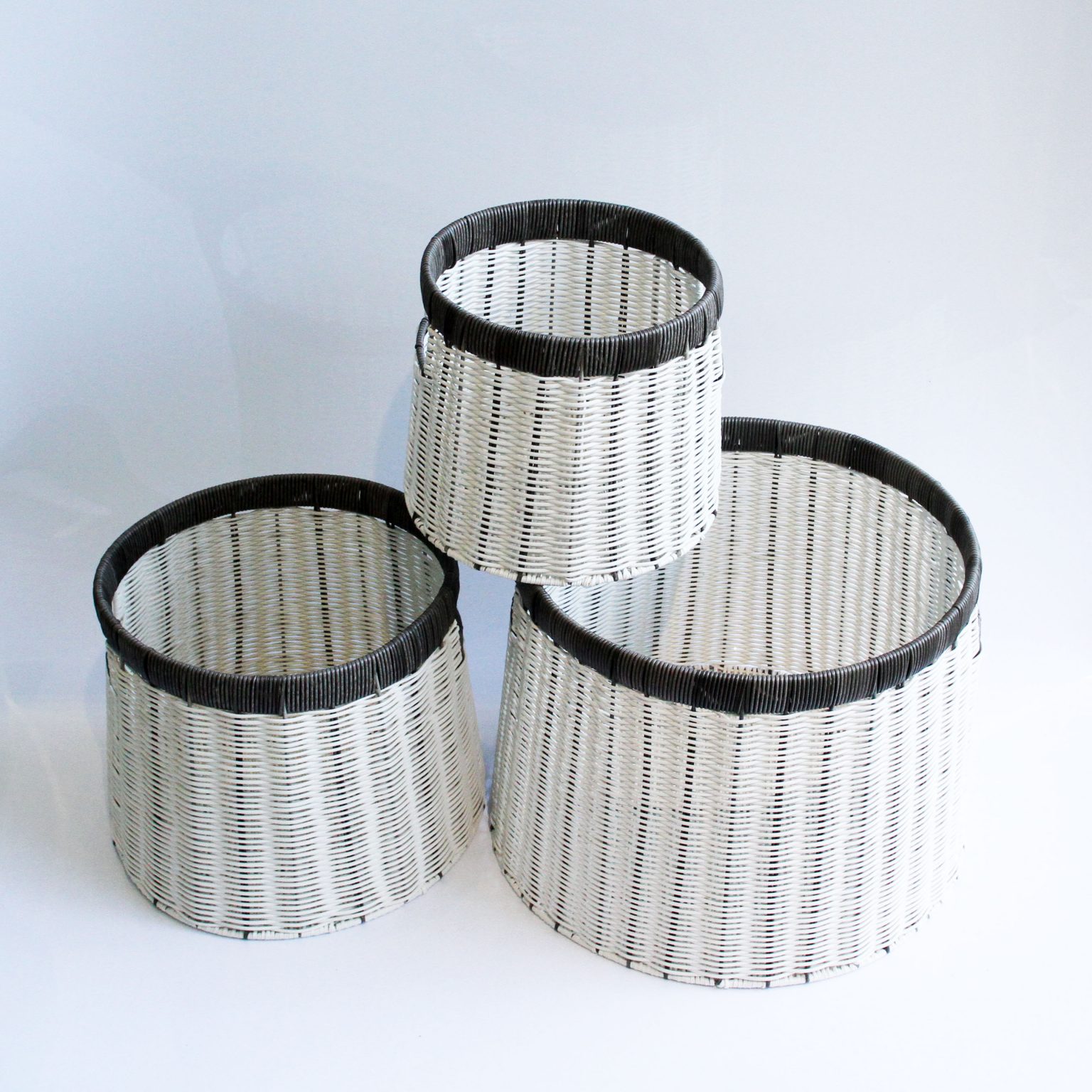 Set 03 giỏ đựng quần áo giỏ trang trí mây nhựa đan