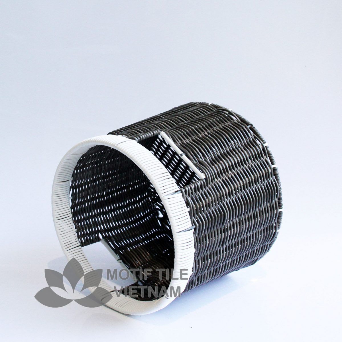 Set 03 giỏ đựng quần áo giỏ trang trí mây nhựa đan MT-BA014 9 Set 03 giỏ đựng quần áo giỏ trang trí mây nhựa đan