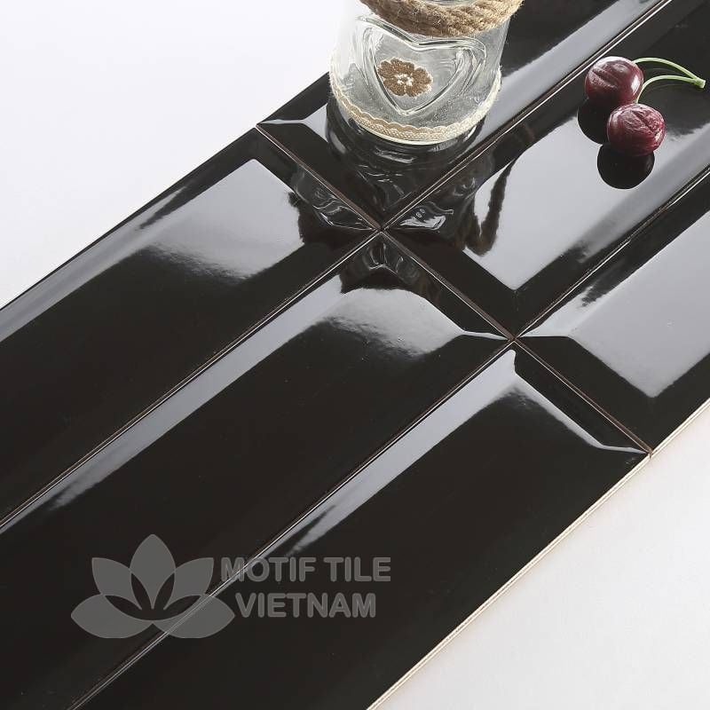 Gạch thẻ subway đen bóng vát 7.5x30cm SW75300V(Black) 2 Gạch thẻ subway đen bóng vát 7.5x30cm SW75300V(Black)