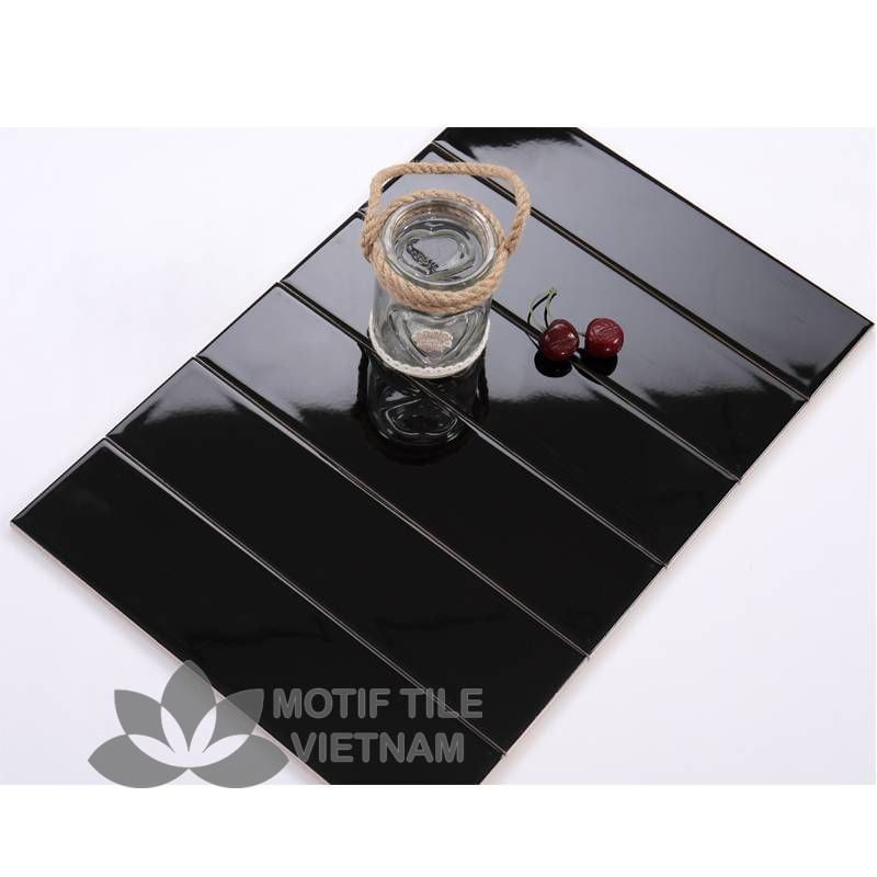 Gạch thẻ subway đen bóng phẳng 7.5x30cm SW75300(Black) 2 Gạch thẻ subway đen bóng 7.5x30cm SW75300(Black)