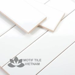 Gạch thẻ subway trắng bóng phẳng 7.5x30cm SW75300(White)